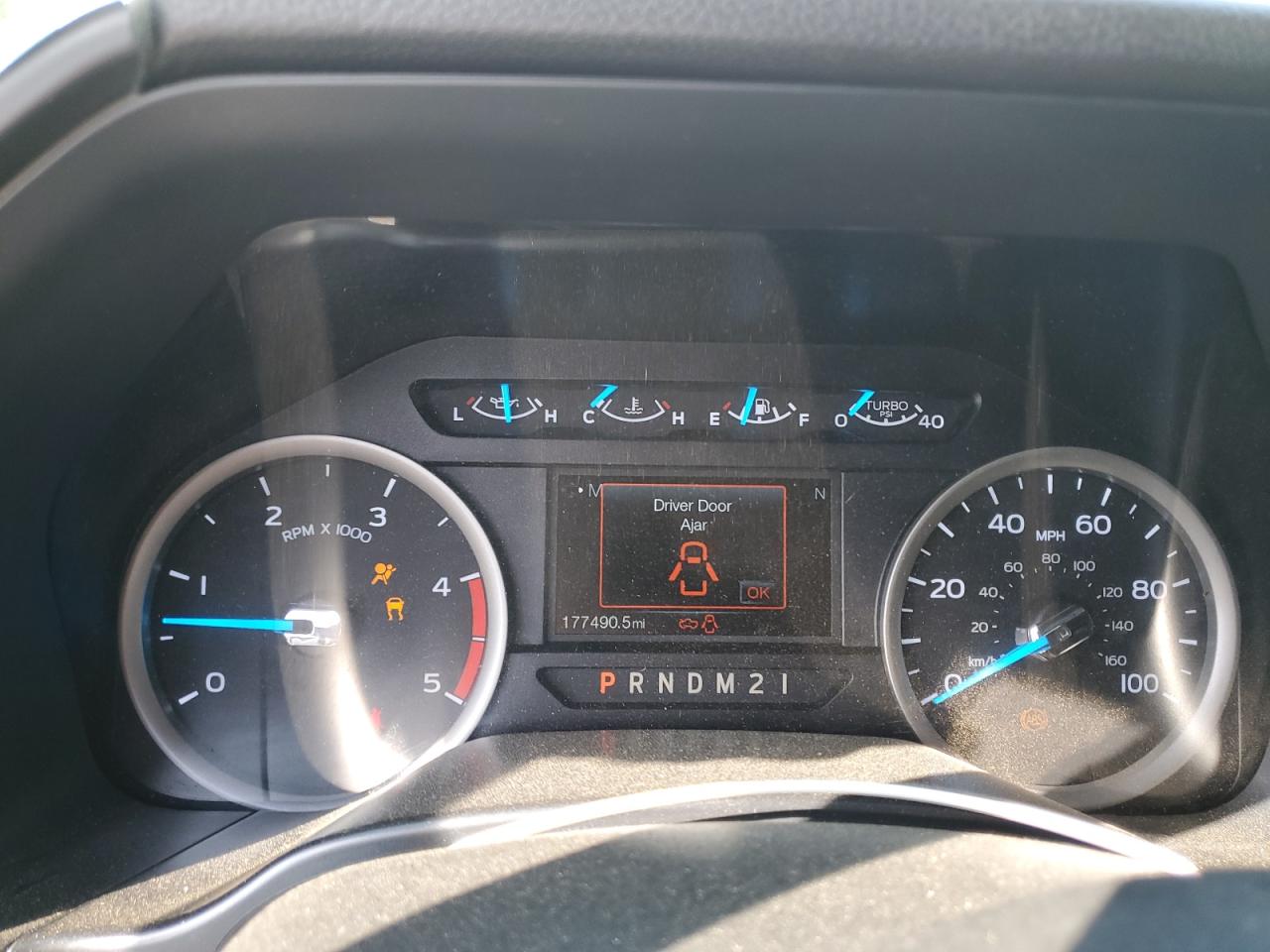 FORD F-250 SUPER DUTY