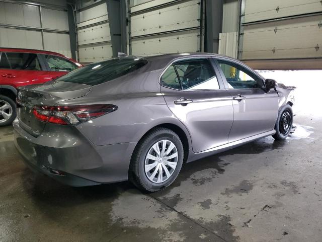 Vin: 4t1c31ak7mu557699, lot: 54249115, toyota camry le 20213