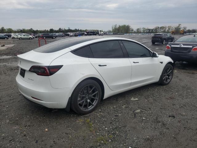 Vin: 5yj3e1eb2nf115898, lot: 52802565, tesla model 3 20223