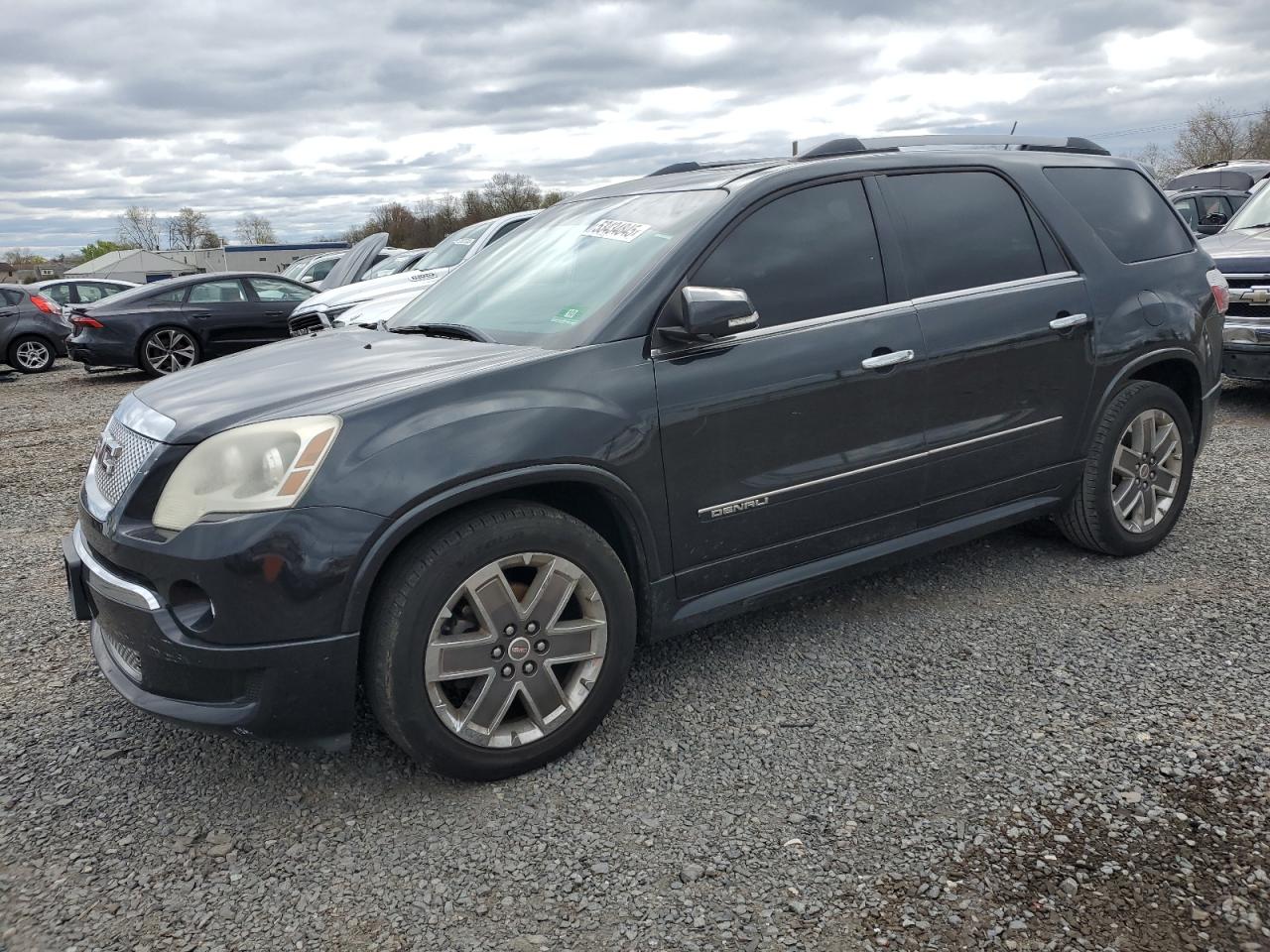 GMC ACADIA DENALI