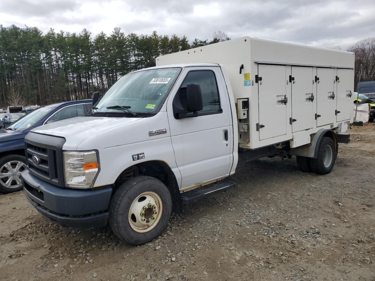 FORD ECONOLINE E450 SUPER DUTY CUTAWAY VAN