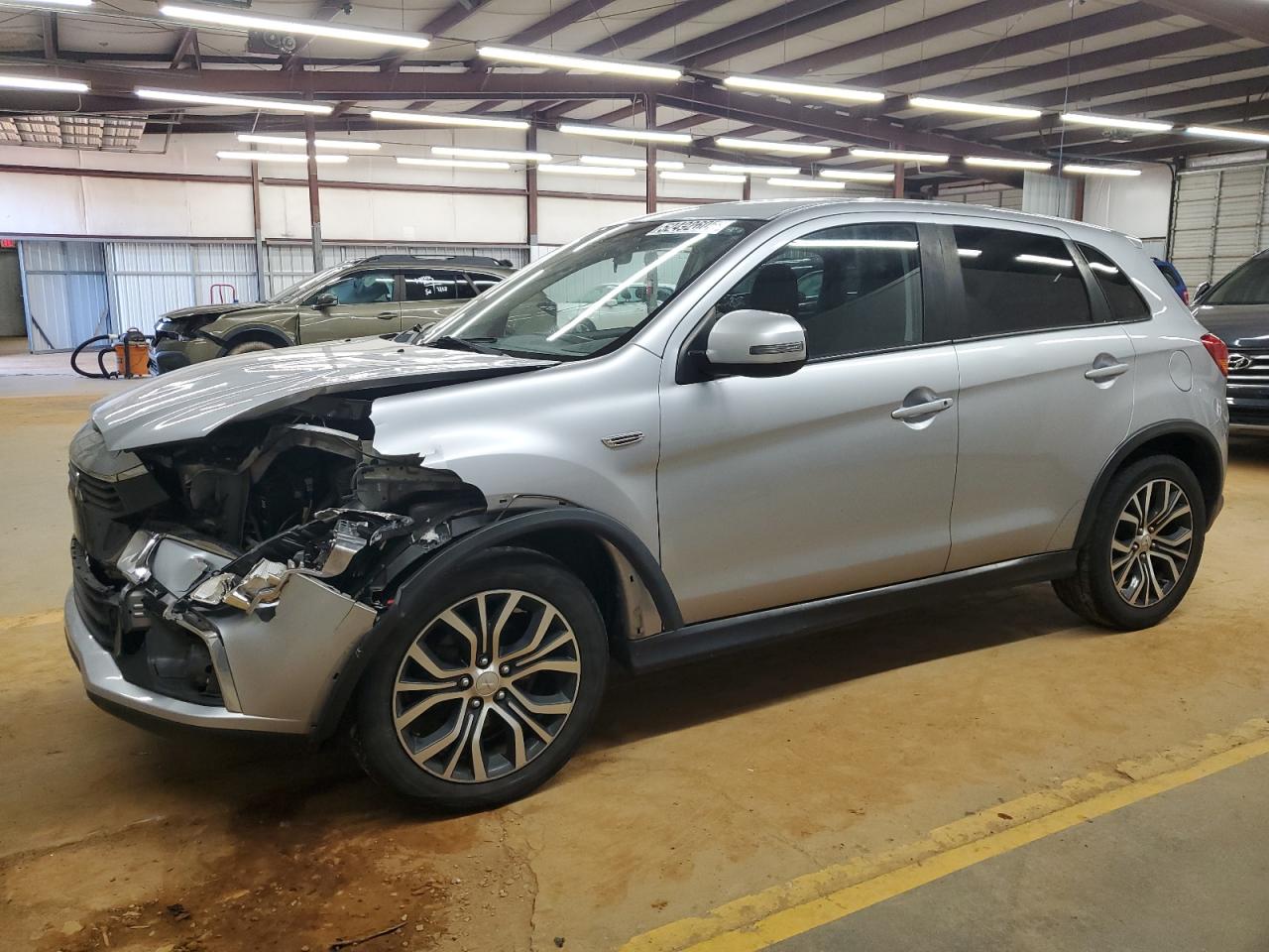 MITSUBISHI OUTLANDER ES