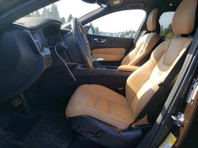 2018 VOLVO XC60 T6 MO YV4A22RK9J1017368