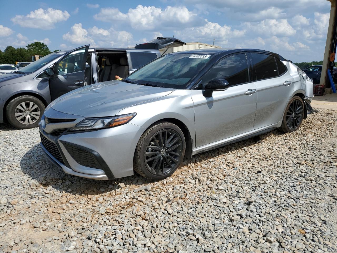 TOYOTA CAMRY XSE