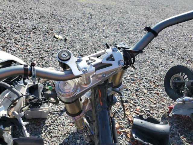 2017 SUZUKI DR-Z400 SM - JS1SK44A8H2101634