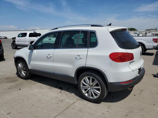 VOLKSWAGEN TIGUAN S 2016 white  gas WVGAV7AX8GW581339 photo #3