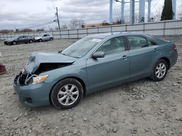 TOYOTA CAMRY BASE