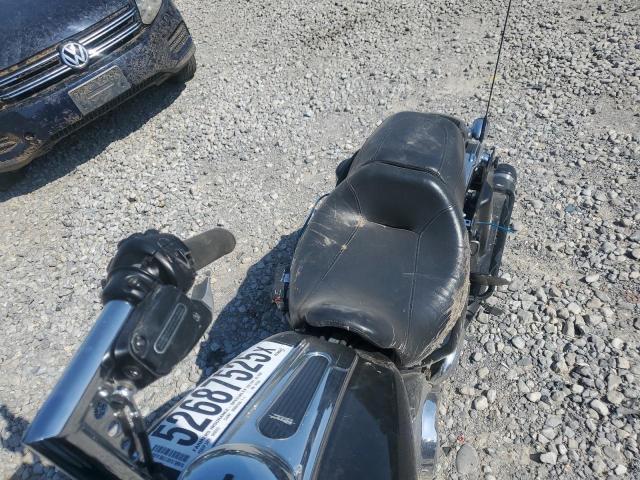 2015 HARLEY-DAVIDSON FLHXS STRE - 1HD1KRM18FB705324