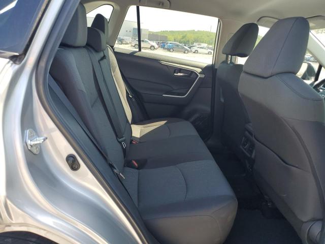 2022 TOYOTA RAV4 XLE - 2T3P1RFV8NW302299