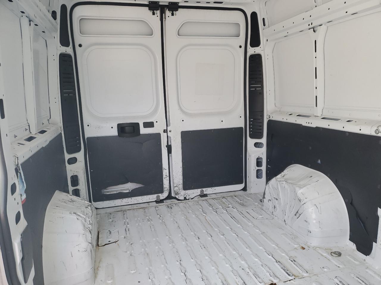 RAM PROMASTER 2500 HIGH