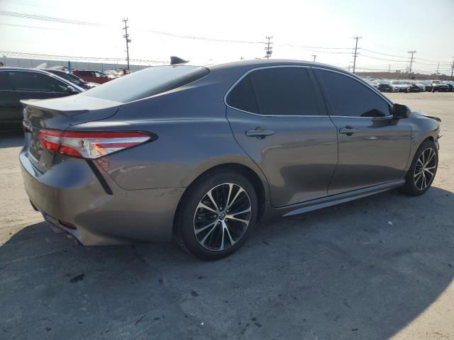Vin: 4t1g11akxlu911821, lot: 54987425, toyota camry se 20203