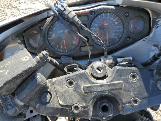 2002 SUZUKI GSX1300 R JS1GW71A822106145
