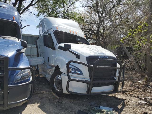 Global Auto Auctions: 2025 FREIGHTLINER CASCADIA 1