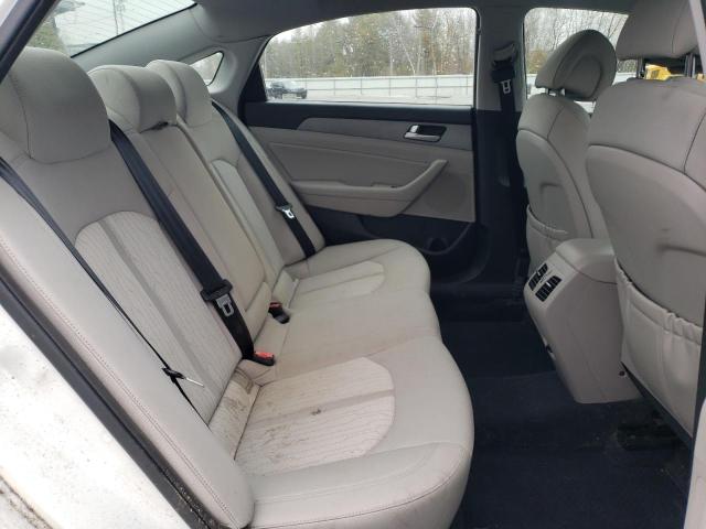 2017 HYUNDAI SONATA PLU KMHE14L22HA049595