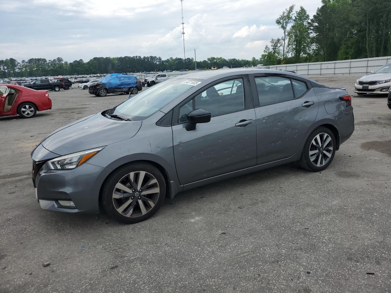 NISSAN VERSA SR