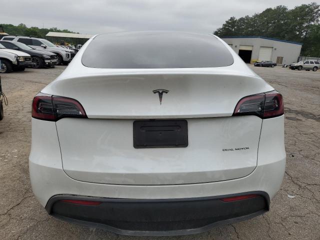 2024 TESLA MODEL Y - 7SAYGDEE5RA235339