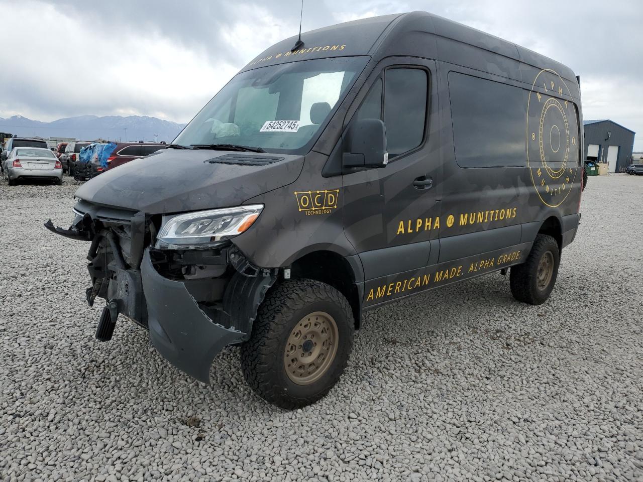 MERCEDES-BENZ SPRINTER 2500