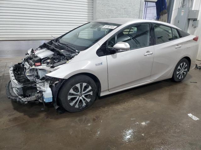 TOYOTA PRIUS PRIME LE