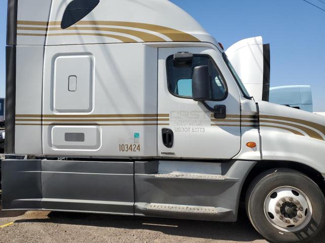 FREIGHTLINER CASCADIA 1 2019 white  diesel 3AKJGLDR4KDJW1870 photo #1