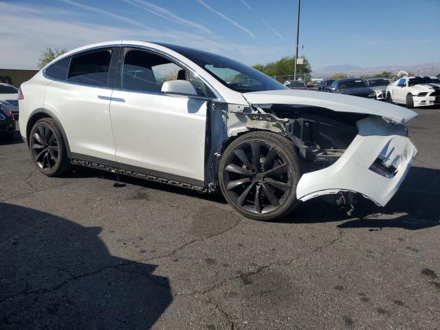 Vin: 5yjxcde2xhf067287, lot: 53609975, tesla model x 20174