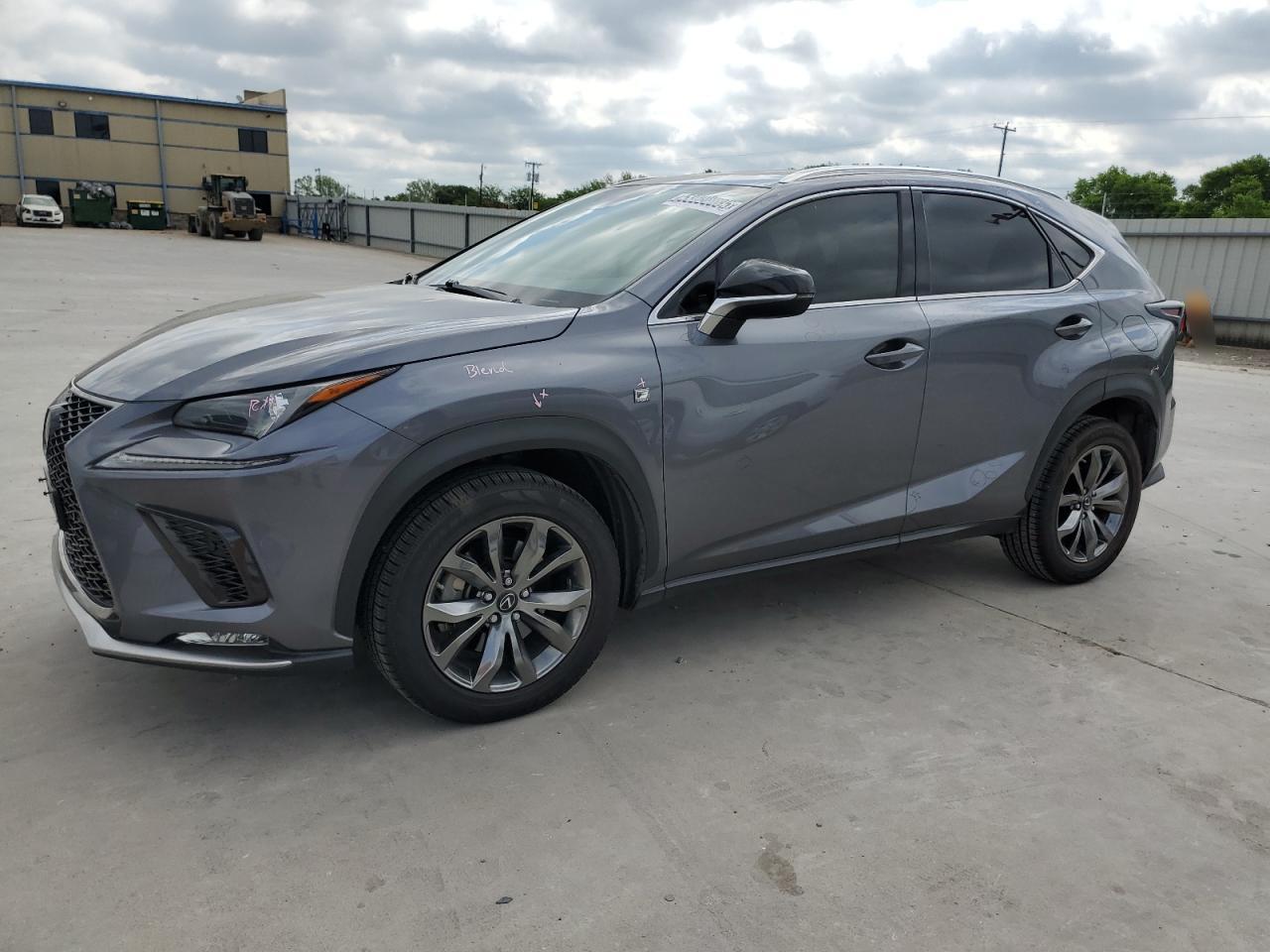 LEXUS NX 300 BASE
