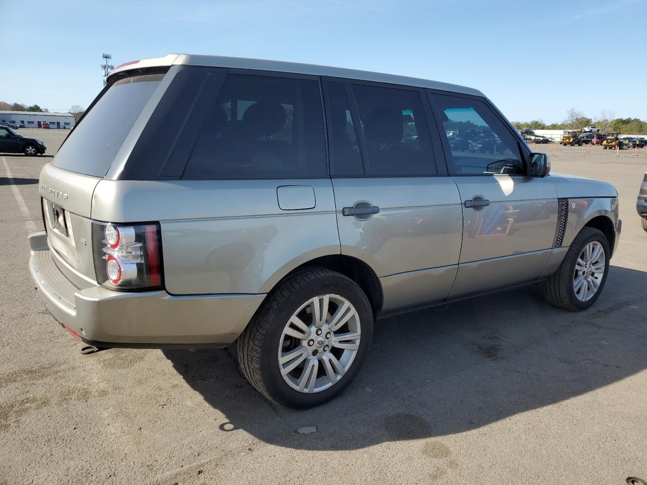 LAND ROVER RANGE ROVER HSE LUXURY