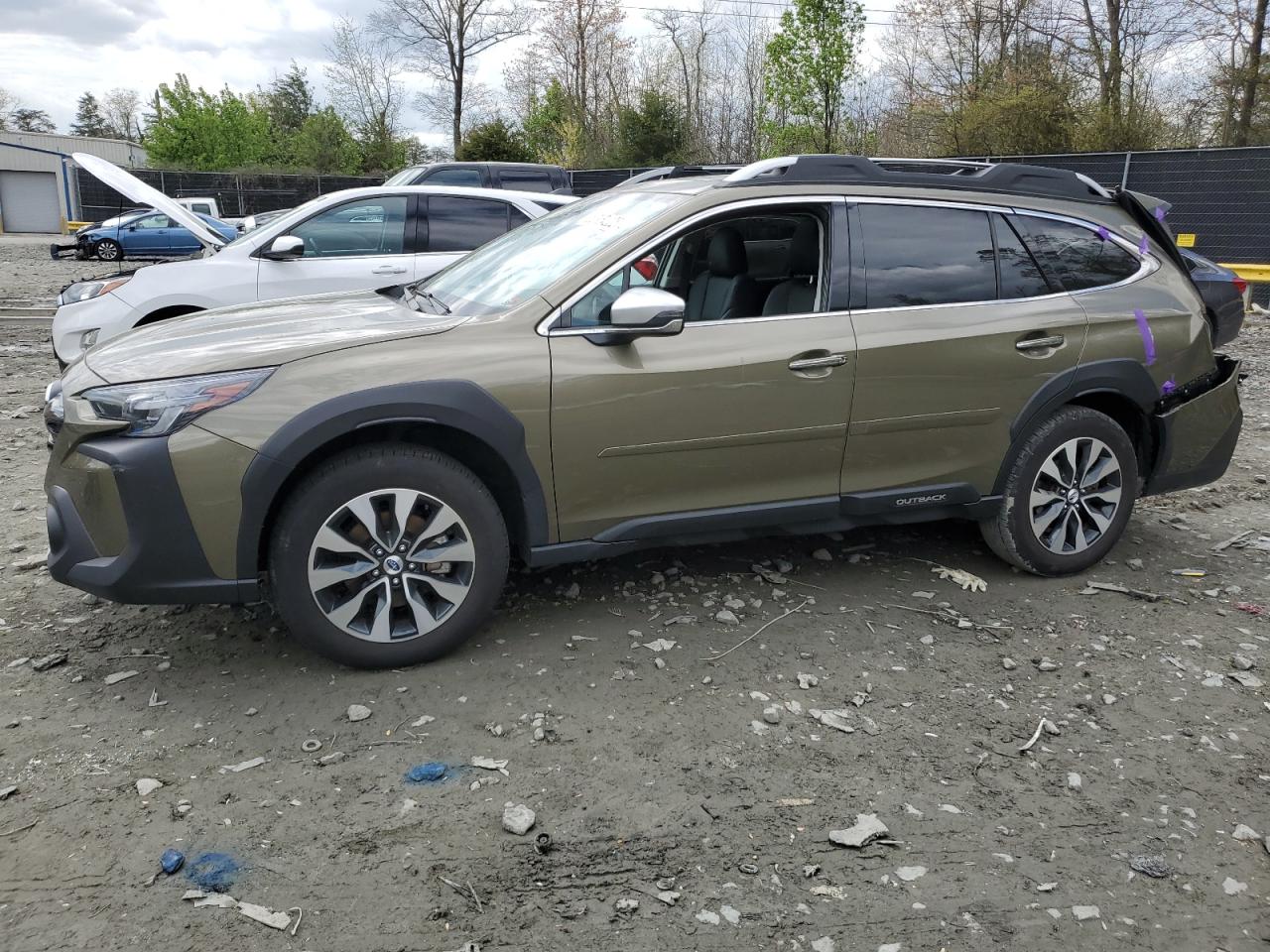 SUBARU OUTBACK TOURING