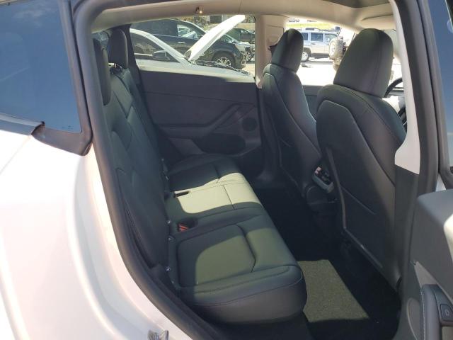 2025 TESLA MODEL Y - 7SAYGDEE9SF224403