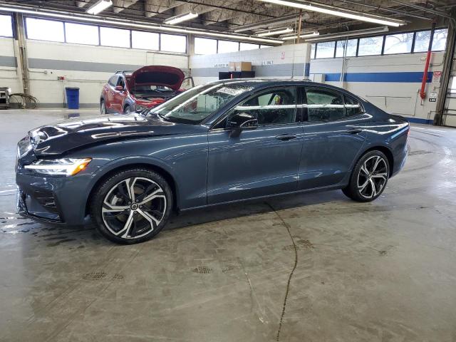 VOLVO S60 CORE