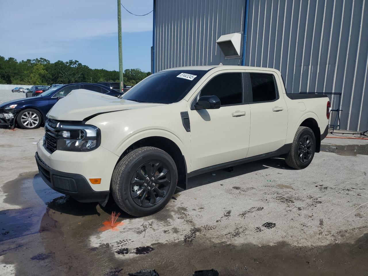 FORD MAVERICK LARIAT
