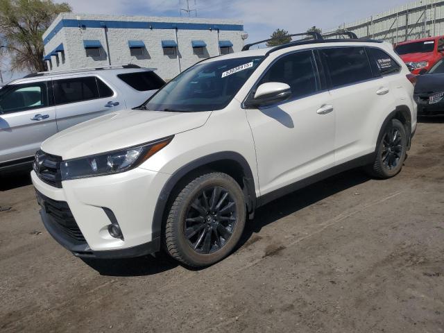 TOYOTA HIGHLANDER SE