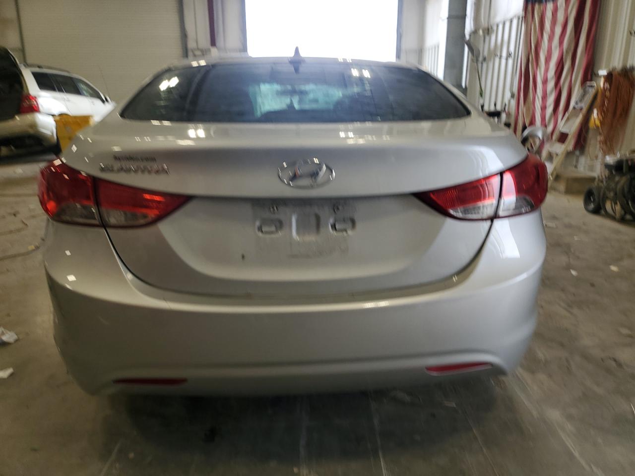 HYUNDAI ELANTRA GLS
