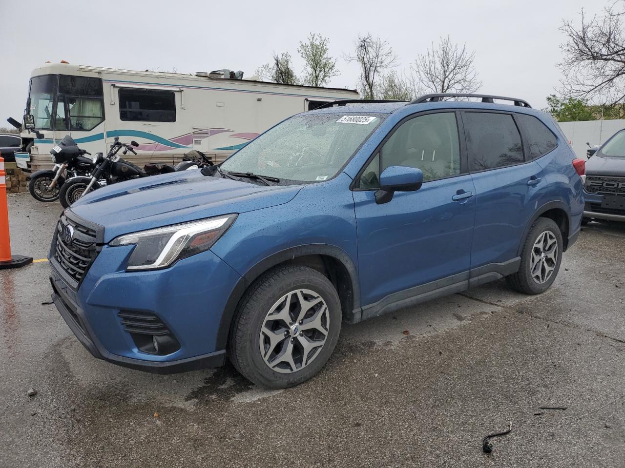 SUBARU FORESTER PREMIUM