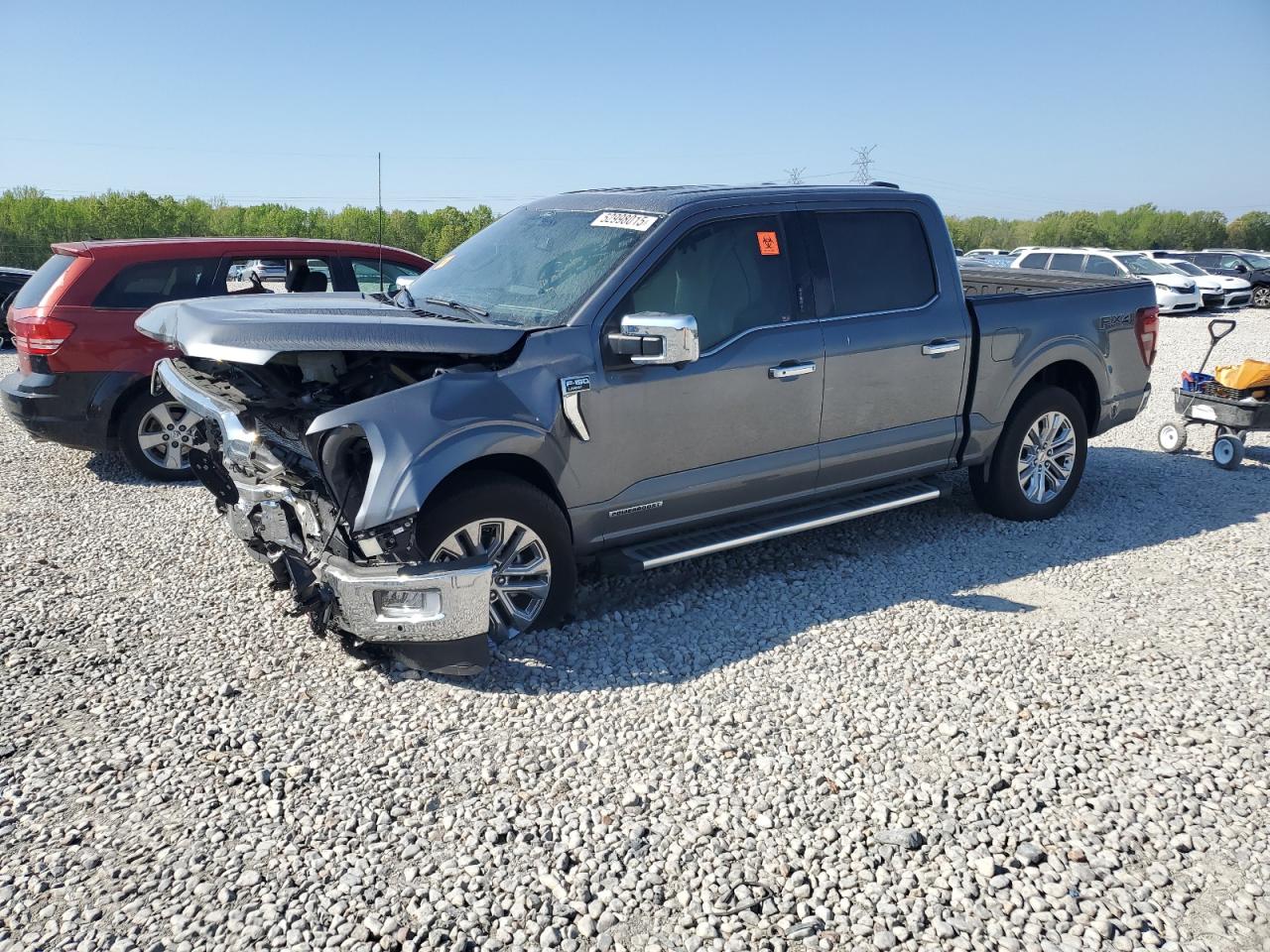 FORD F-150 LARIAT