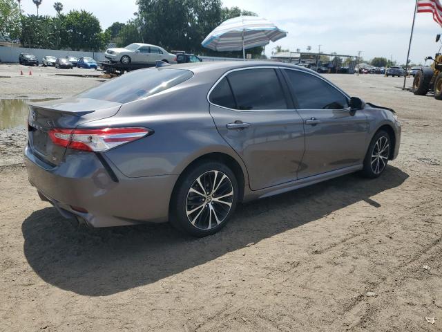 Vin: 4t1g11ak2lu962018, lot: 54340175, toyota camry se 20203