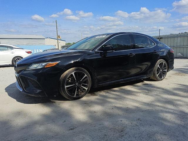 TOYOTA CAMRY XSE