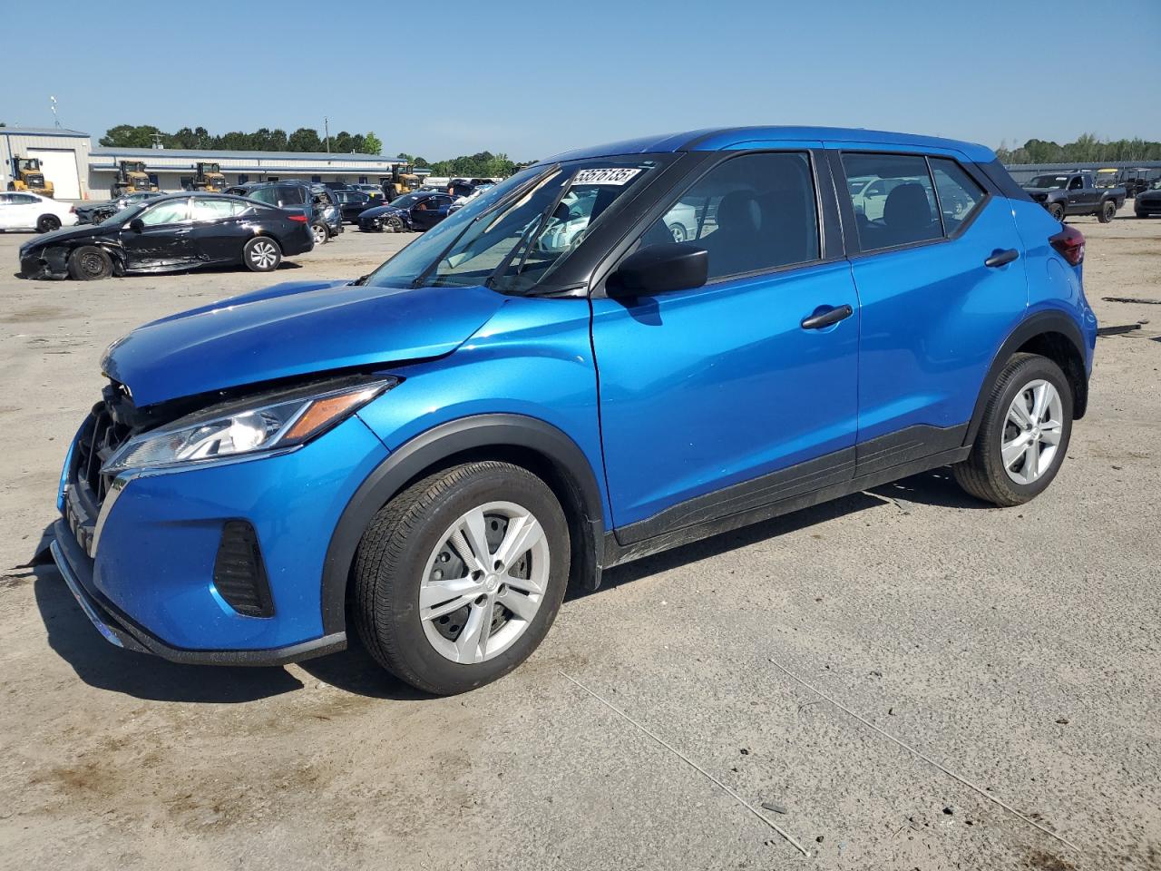 NISSAN KICKS S