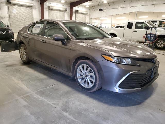 Vin: 4t1c11ak3nu665387, lot: 52026095, toyota camry le 20224