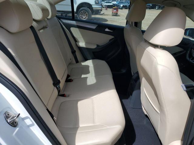 2017 VOLKSWAGEN JETTA SE - 3VWDB7AJ3HM236675