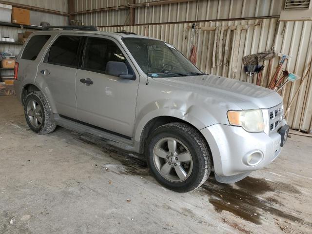 Vin: 1fmcu0dg7akc07771, lot: 53146995, ford escape xlt 20104