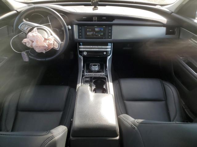 2016 JAGUAR XF PREMIUM SAJBJ4BV2GCY24002