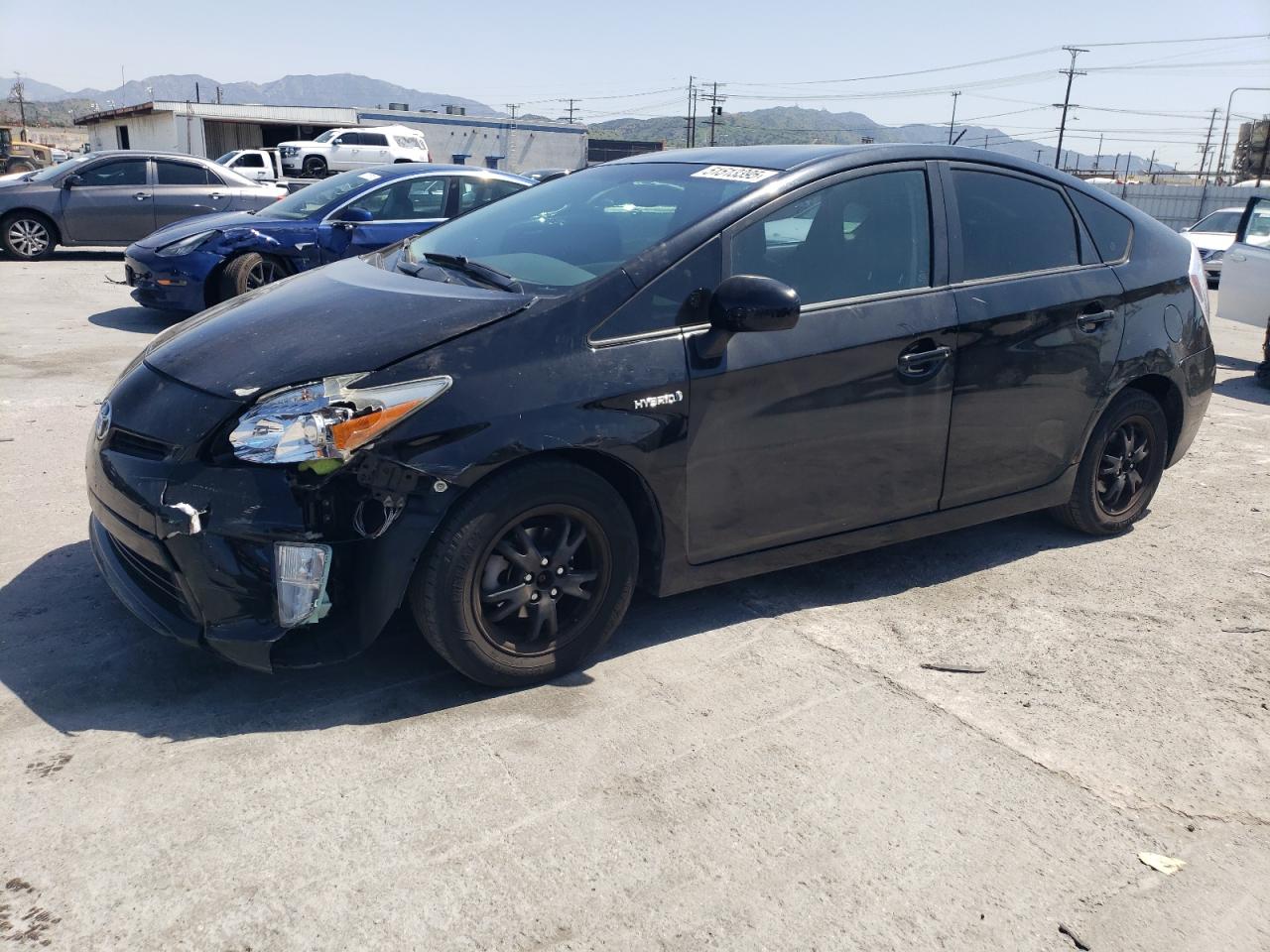 TOYOTA PRIUS
