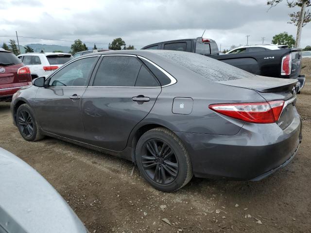 Vin: 4t1bf1fk3hu393305, lot: 53572055, toyota camry le 20172