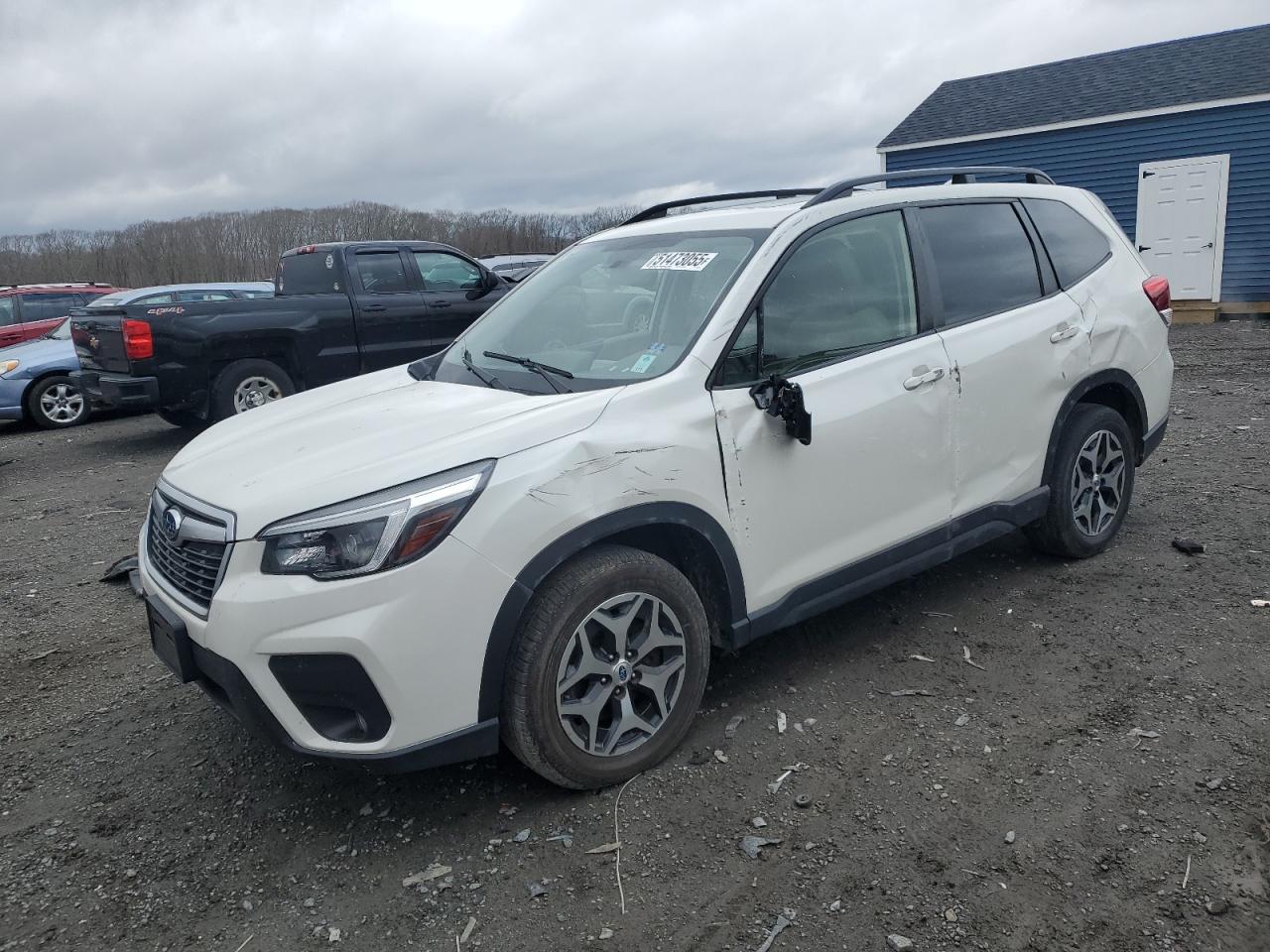 SUBARU FORESTER PREMIUM