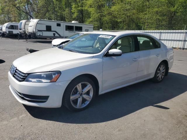 VOLKSWAGEN PASSAT SE
