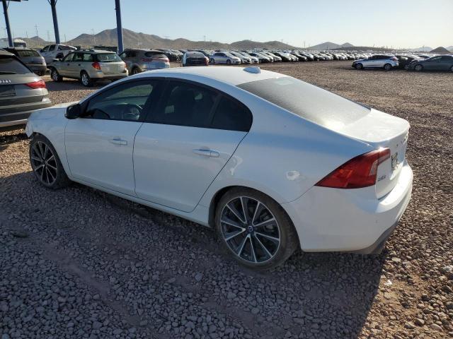 Vin: yv126mfl7h2433096, lot: 54160865, volvo s60 20172