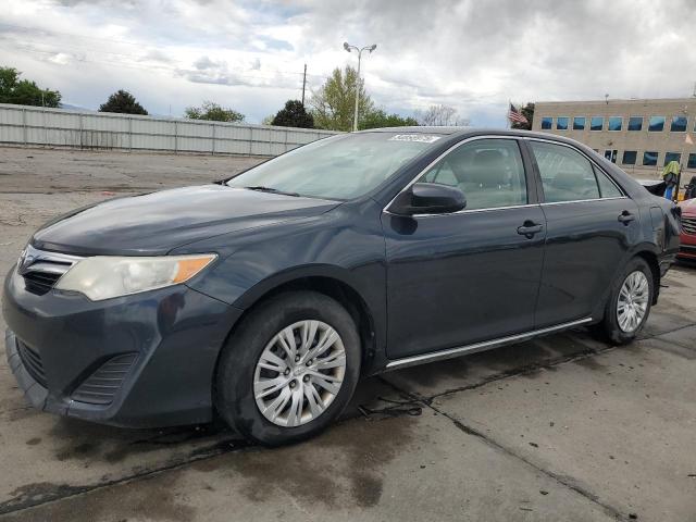TOYOTA CAMRY LE A