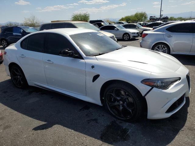 Vin: zarfaeav2j7571812, lot: 53843015, alfa romeo giulia quadrifoglio 20184