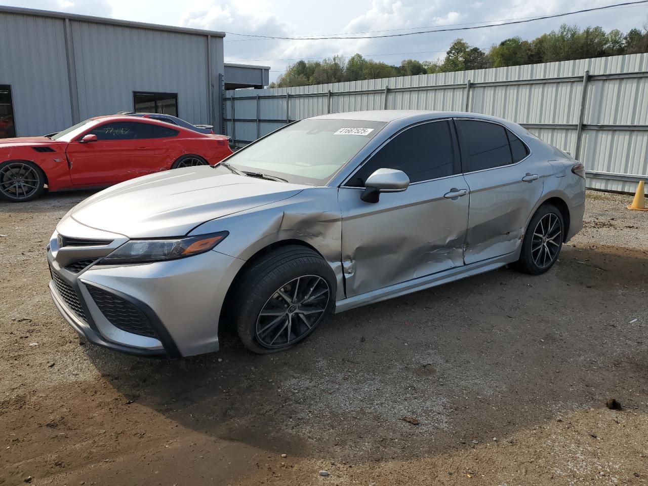 TOYOTA CAMRY SE