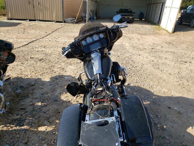 2017 HARLEY-DAVIDSON FLHXS STRE - 1HD1KRC14HB604351